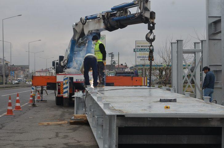 Hastane önüne üst geçit G1