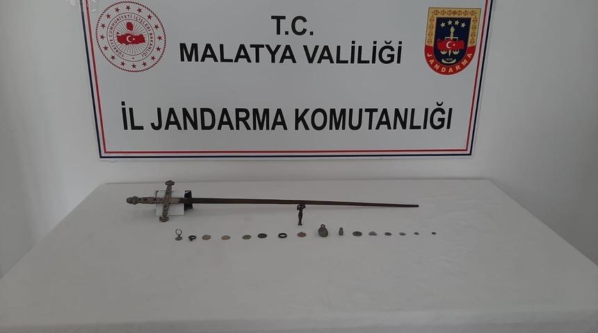 Bizans d&ouml;nemine ait tarihi eserler ele ge&ccedil;irildi