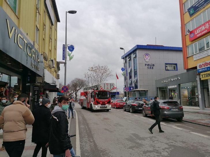 Yoldan geçen vatandaşın teklifi intihardan vazgeçirdi G3