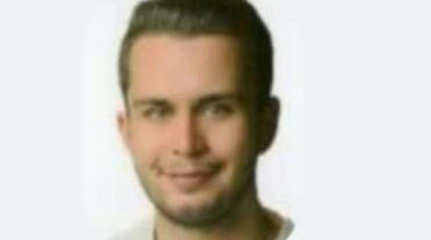 Avukat, silahla oynarken başka bir avukat arkadaşını vurarak ağır yaraladı