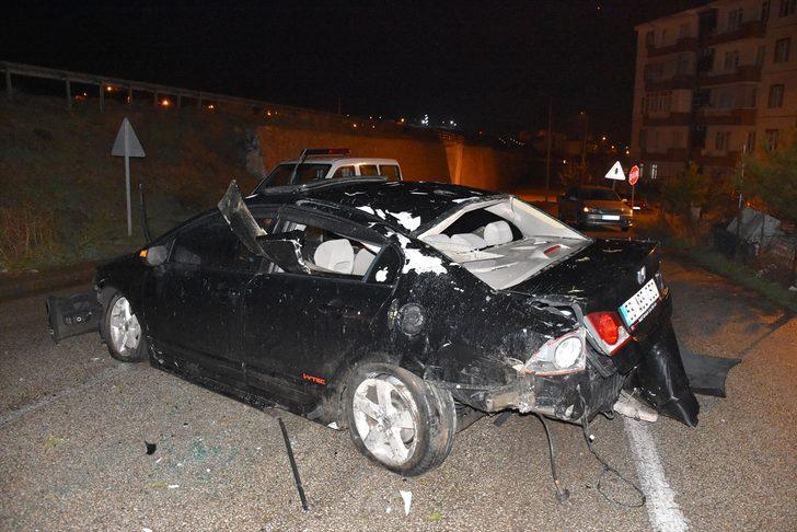 Kırıkkale'de otomobil devrildi: 2 yaralı G3