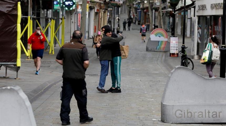 Yetişkinlerin yüzde 90’ından fazlası aşılandı! Hayat normale döndü