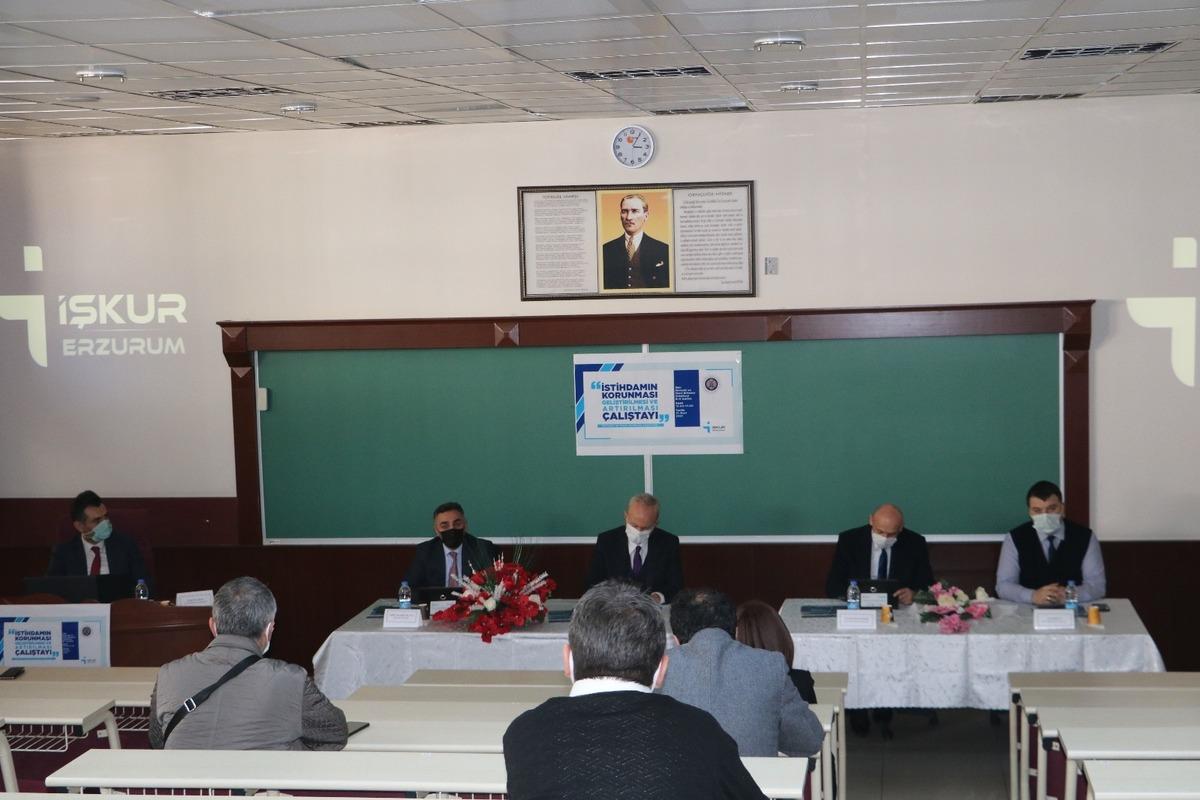 Erzurum İŞKUR ve Atat&uuml;rk &Uuml;niversitesi tarafından  istihdam &ccedil;alıştayı d&uuml;zenlendi