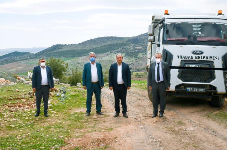 Araban’da yollara bahar bakımı G3