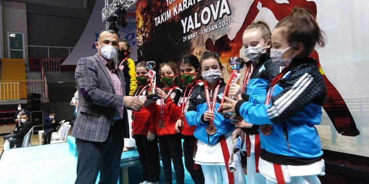 1308 Osmaneli Belediyespor karate takımı Türkiye 3’üncüsü oldu G3