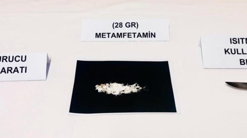 Ardahan’da uyarıcı madde ticareti yapan 4 kişi gözaltına alındı