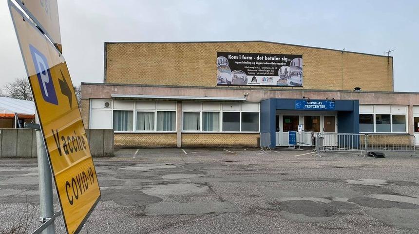 Danimarka’da Covid-19 test ve aşı merkezlerine saldırı
