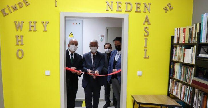 Ahmet Uluçay Bilim Sanat Merkezi’ne Kütüphane Kuruldu G3