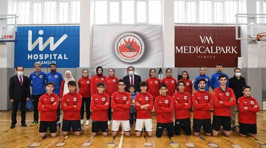 6 sporcuya milli davet