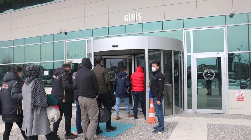 Bolu&rsquo;da FET&Ouml; ş&uuml;phelisi 6 kişiden 2&rsquo;si tutuklandı