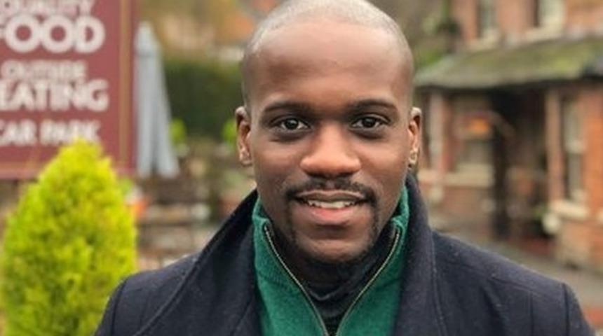 İngiltere Başbakanı Boris Johnson'ın etnik azınlıklar danışmanı istifa edecek