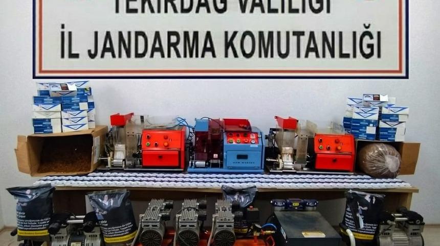 Kiralık tuttuğu evi ka&ccedil;ak sigara imalathanesine &ccedil;evirmiş