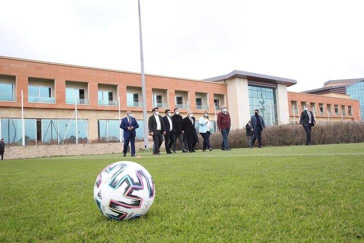 Başkan Büyükkılıç Kayserispor’da G3