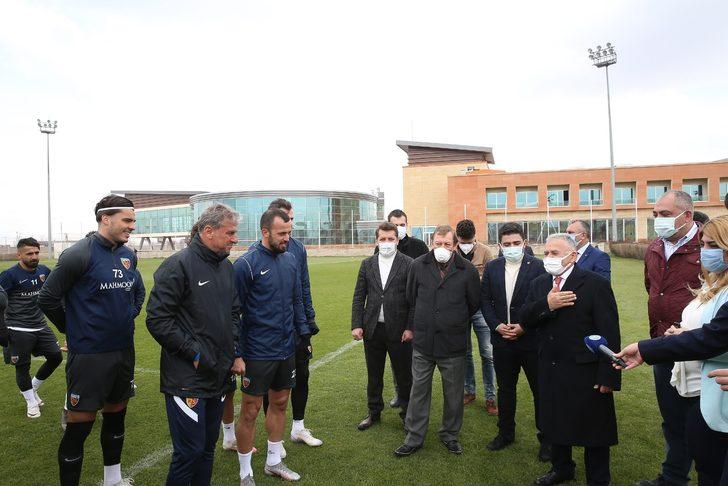 Başkan Büyükkılıç Kayserispor’da G5