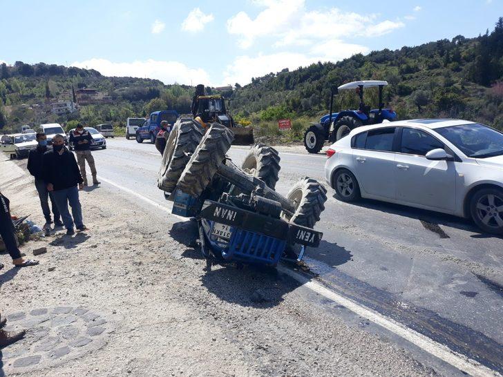 Altınözü’nde traktör devrildi: 2 yaralı G3