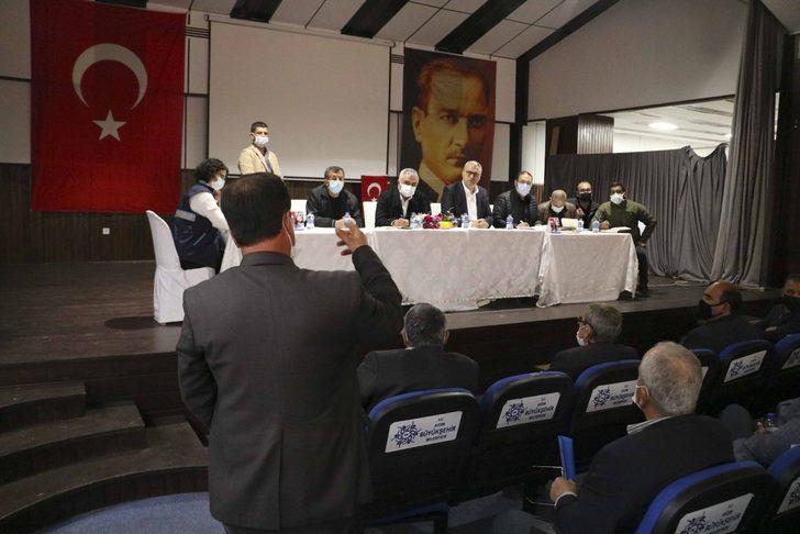 Büyükşehir Karacasulu muhtarlarla buluştu G1