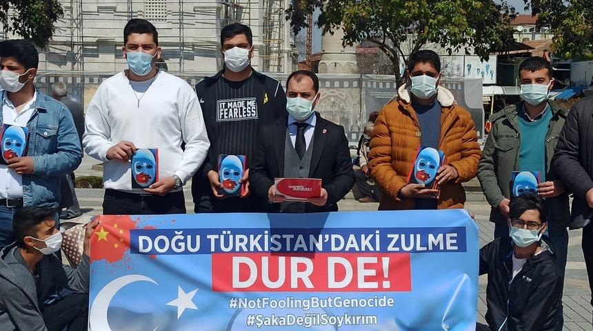 T&uuml;rkistan&rsquo;da M&uuml;sl&uuml;manlara yapılan zul&uuml;m kınandı