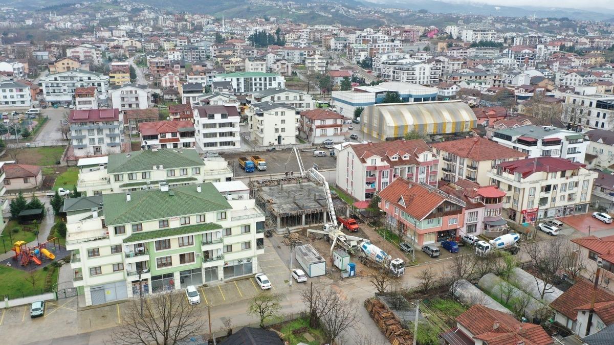 Başiskele&rsquo;nin ilk halk k&uuml;t&uuml;phanesinde &ccedil;alışmalar s&uuml;r&uuml;yor