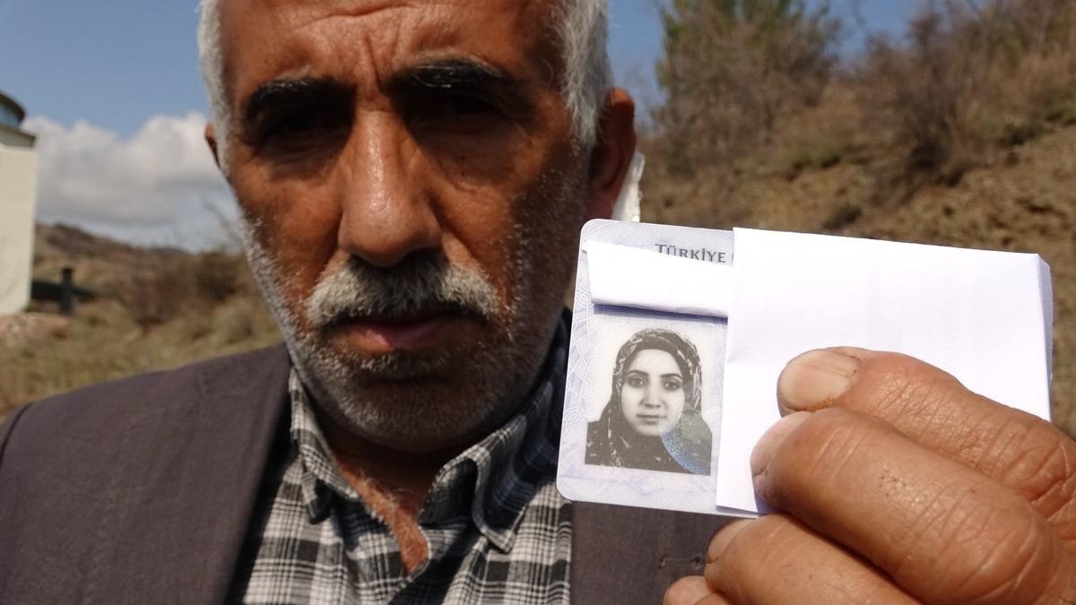 Boşanmak isteyen karısını 22 yerinden bı&ccedil;akladı