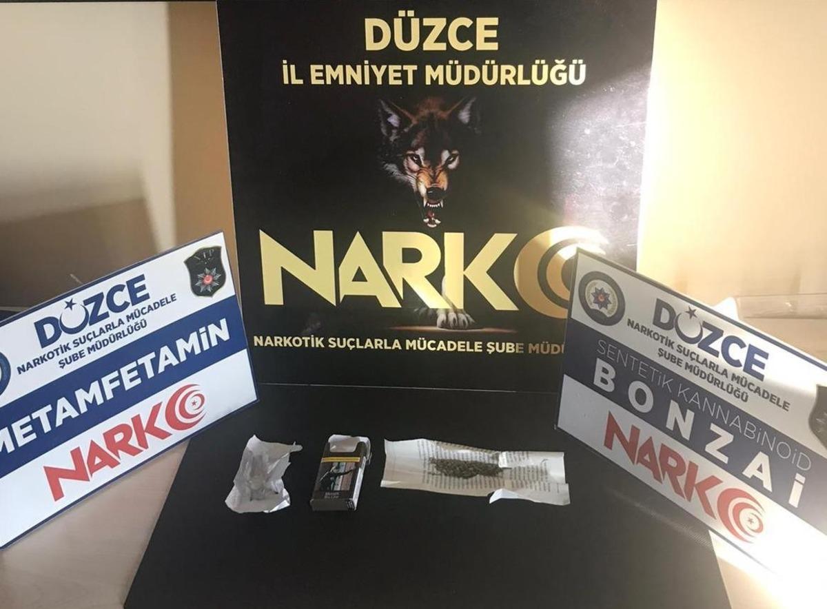 Polisten iki ayrı uyuşturucu operasyonu