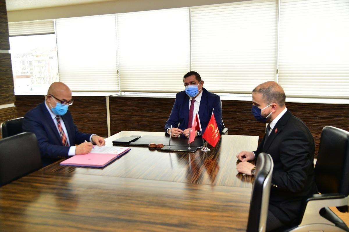 Başkan Vidinlioğlu&rsquo;ndan yerel basına destek