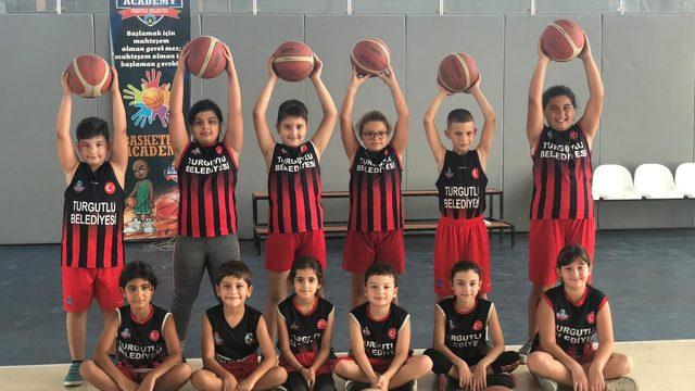 Turgutlu Belediyesi Basketbol Akademi kapılarını açıyor