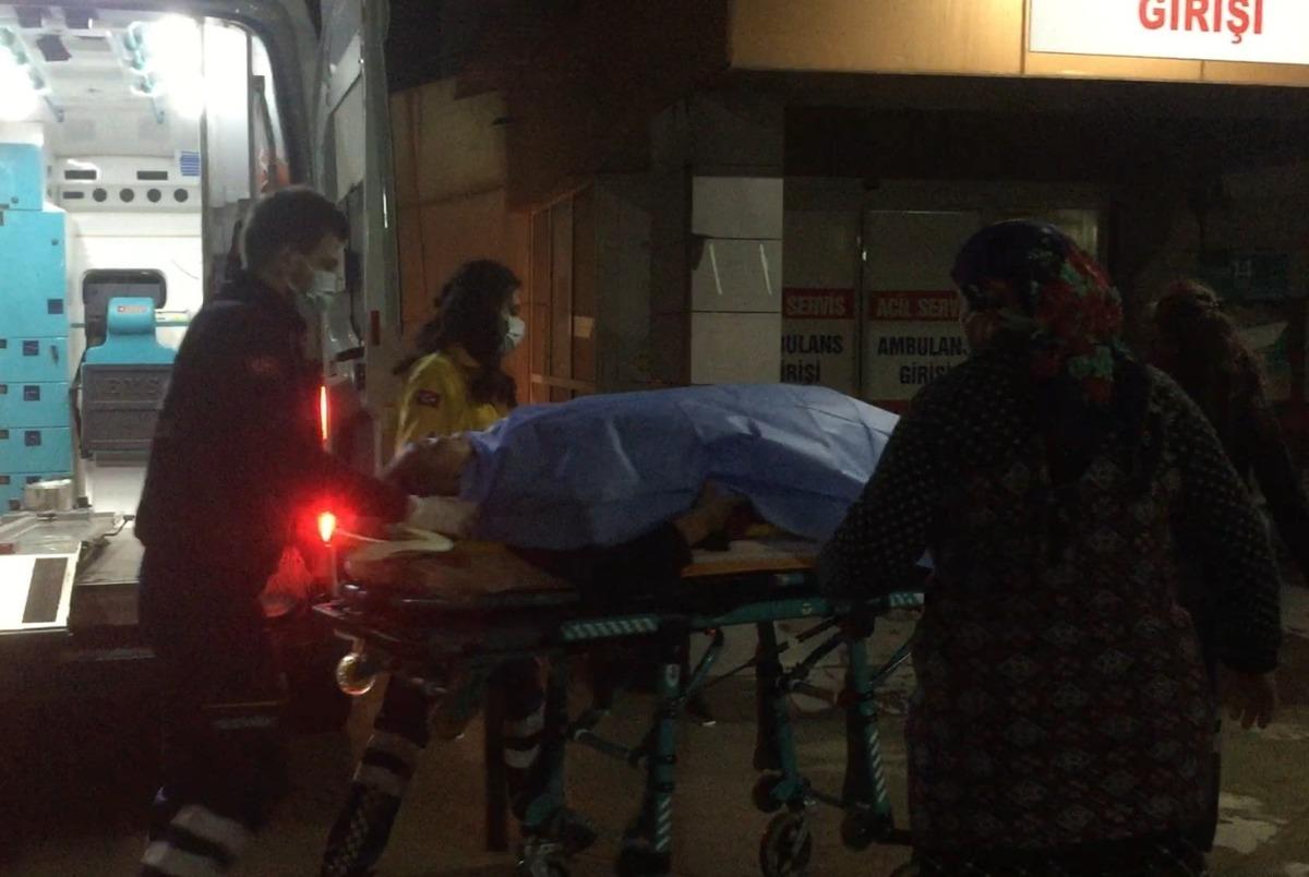 Yaşlı kadın 3 metreden d&uuml;şt&uuml; burnu bile kanamadı