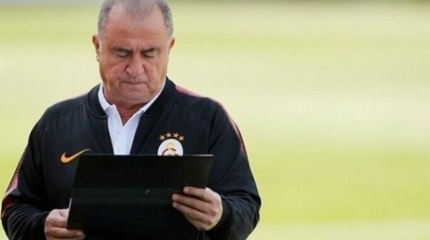 Fatih Terim ilk 11'de kararsız kaldı