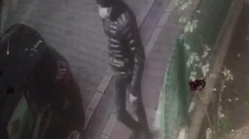 (&Ouml;zel) Evinin &ouml;n&uuml;ne aracını park etti, kurşun yağmuruna tutuldu