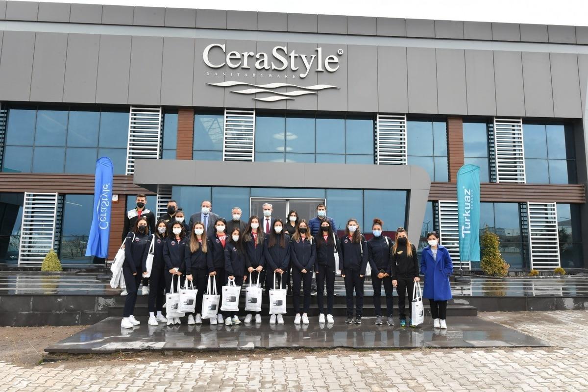 Turkuaz Seramik OSB&rsquo;den sponsor ziyareti