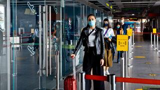 Merak edilen soru! Havaalanında el konulan eşyalara gerçekte ne oluyor?