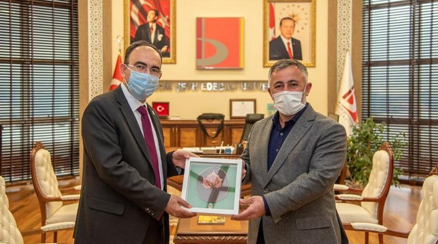 AK Parti İl Başkanı Yıldırım’dan Rektör Beydemir’e ziyaret