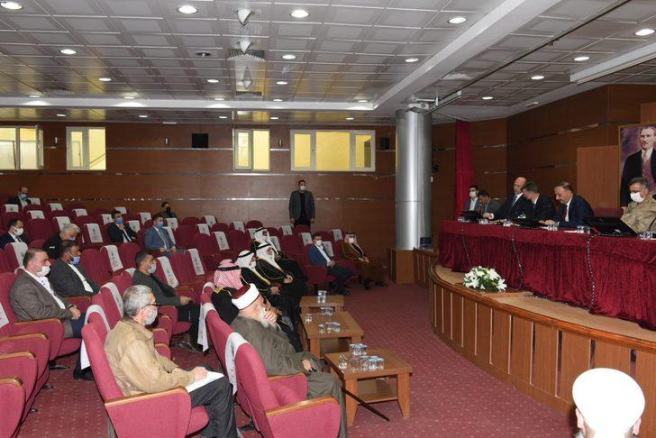 Vali Erin, kanat önderleri ve aşiret reisleri ile buluştu G4