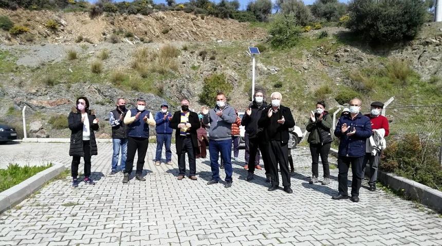 Sitelerin ortasındaki moloz döküm sahası isyan ettirdi