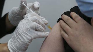 BioNTech mi daha koruyucu Sinovac mı? Doç. Dr. Ümit Savaşçı açıkladı