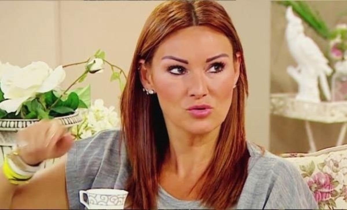 Pınar Altuğ'un makyajsız hali şaşırttı! Gelen yorumu affetmedi