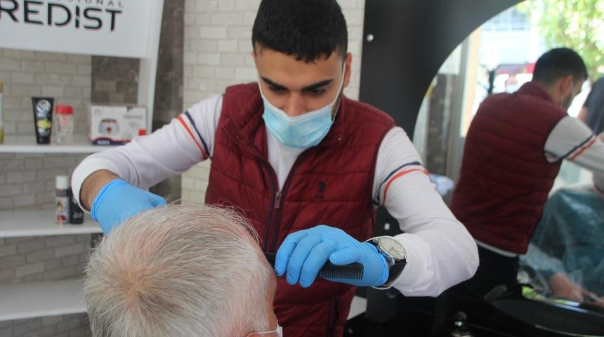 Bilecik’te berber tarifelerine yine zam geldi