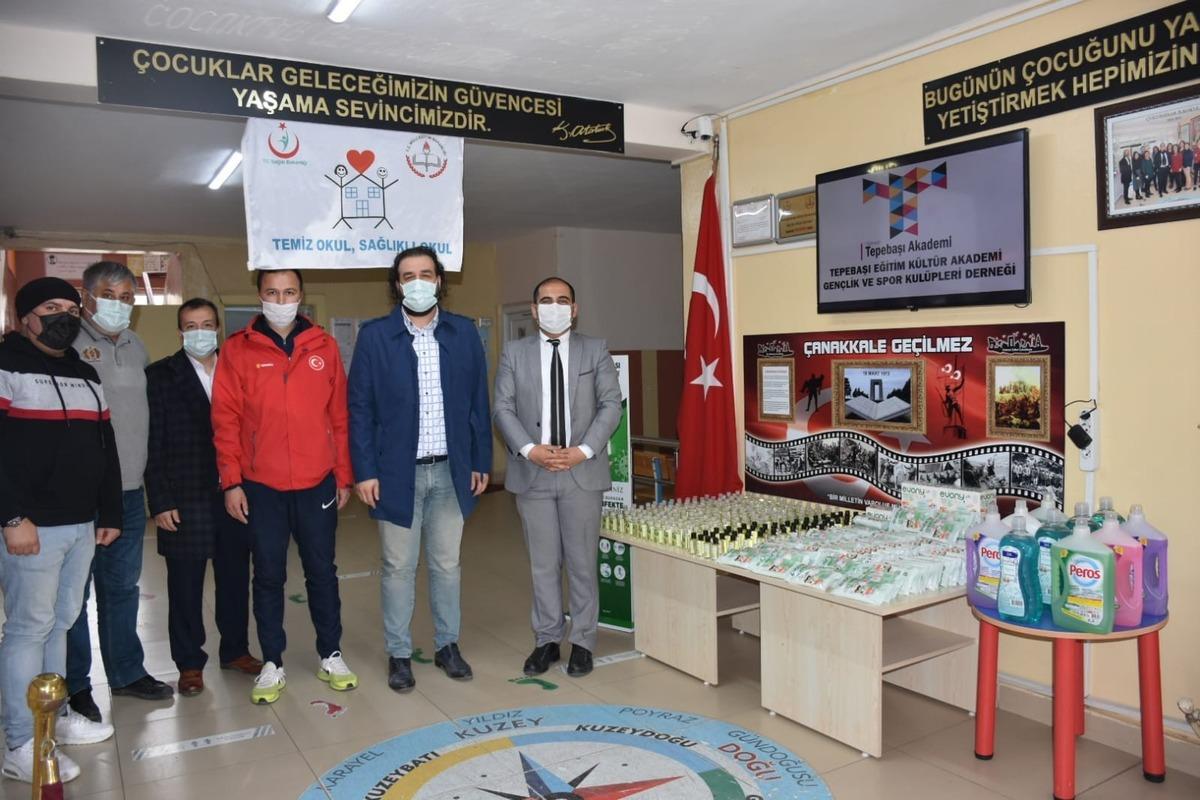 Tepebaşı Akademi Derneği s&uuml;rece katkı vermeye devam ediyor