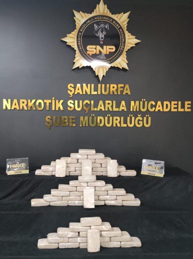 Şanlıurfa&rsquo;da 38 kilo 850 gram eroin ele ge&ccedil;irildi 1