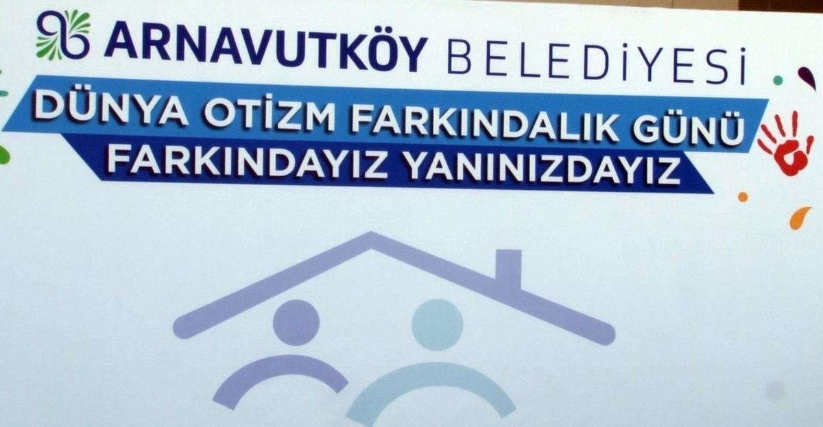 Arnavutk&ouml;y Belediye Başkanı Haşim Baltacı &lsquo;&ouml;zel&rsquo; &ccedil;ocuklarla g&ouml;ky&uuml;z&uuml;ne balon bıraktı