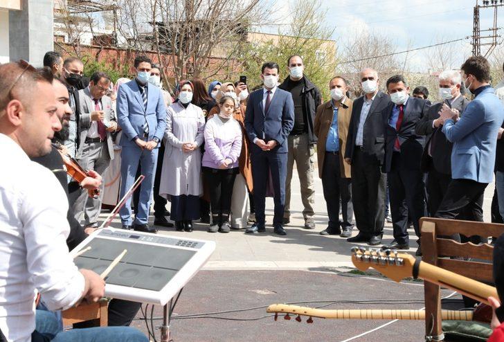Kaymakam Beşikci, otizmli çocuklarla bir araya geldi G1