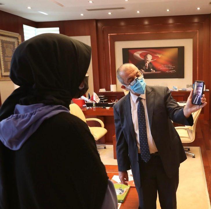 Rektör Dereli’den öğrencilere İstiklal Marşı teşekkürü G1