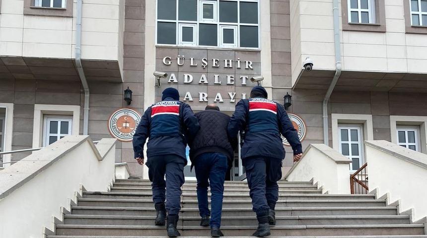 G&uuml;lşehir&rsquo;de tohum atma makinesini &ccedil;alan ş&uuml;pheli tutuklandı