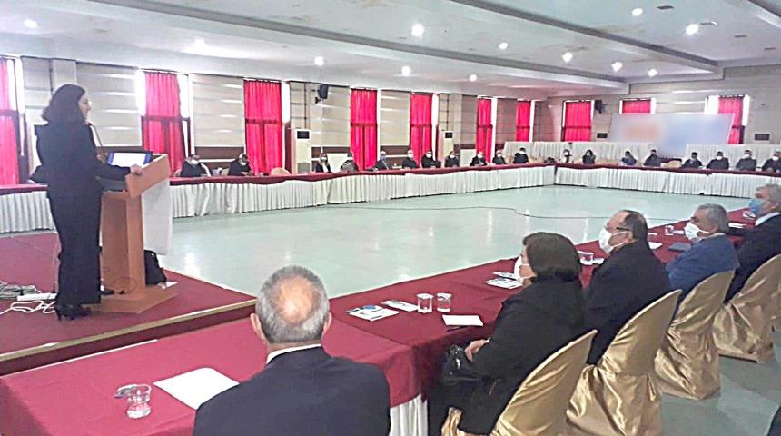 T&uuml;t&uuml;n denetim ekiplerine hizmet i&ccedil;i eğitim verildi