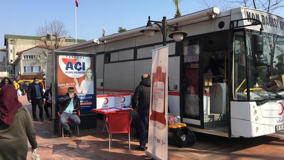 Kızılay bağış&ccedil;ılarına yarın kısıtlama yok