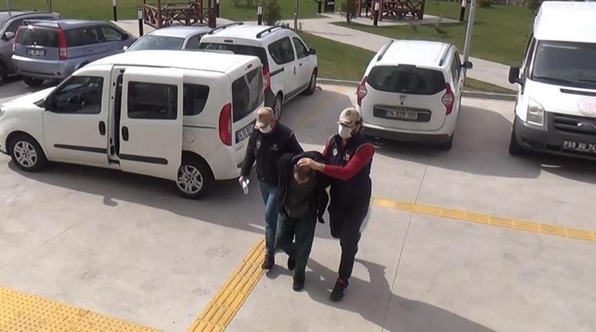 Tekirdağ&rsquo;da Atat&uuml;rk b&uuml;stlerine yazı yazan şahıs adliyeye sevk edildi