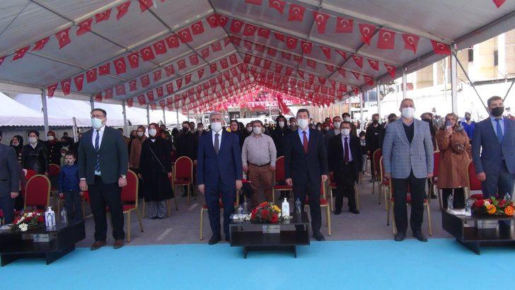 Van’ın düşman işgalinden kurtuluşu yöresel türkülerle kutlandı G4