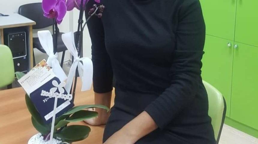 Genç öğretmen kansere yenik düştü