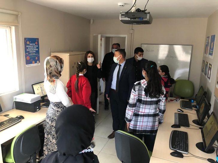 Muradiye İlçe Milli Eğitim Müdürü Zorlu’dan TEGV’e ziyaret G2