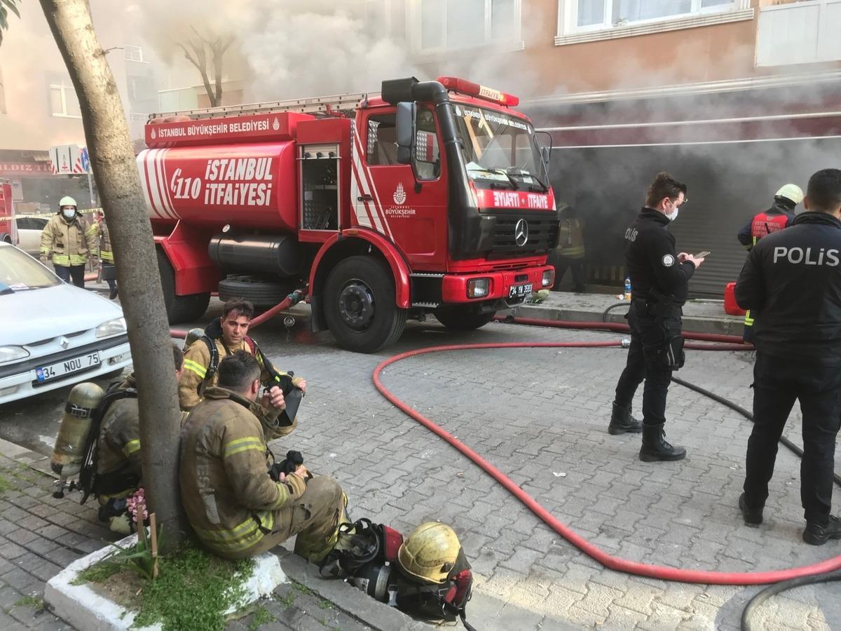 G&uuml;ng&ouml;ren&rsquo;de medikal deposunda korkutan yangın